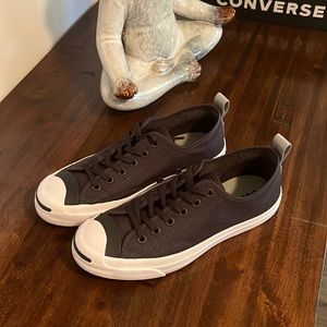 Converse Jack Russell